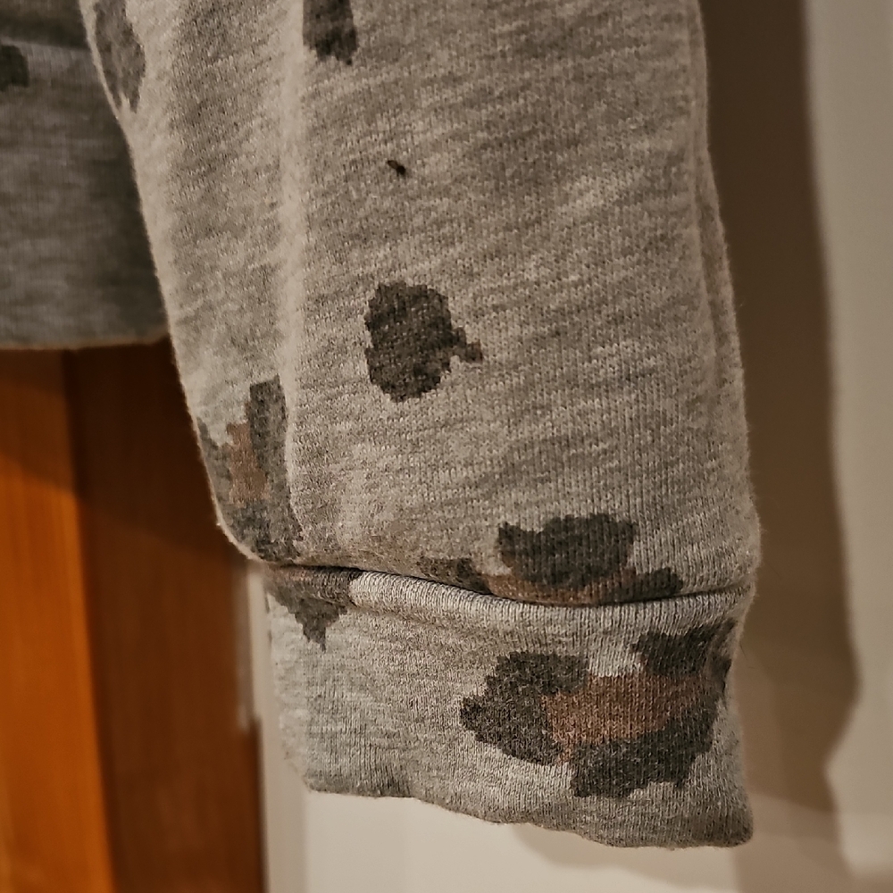 O'Neill Gray and Brown Leopard Print Crewneck Sweater - Picture 5 of 9